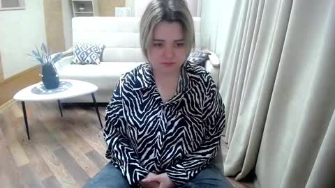 mimimishel_69 online show from 25, 2, 2025