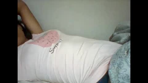 Snapshot of mimisexy295320 chatting on 15, 1, 2025 mimisexy295320 online show from 15, 1, 2025