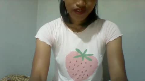 Snapshot of mimisexy295320 chatting on 25, 1, 2025 mimisexy295320 online show from 25, 1, 2025