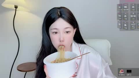 mimmouo online show from 19, 2, 2026