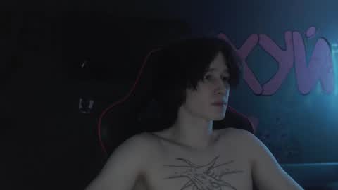 Snapshot of min1pekka chatting on 7, 10, 2025 Max online show from 7, 10, 2025