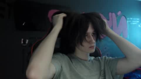 Snapshot of min1pekka chatting on 26, 11, 2025 Max online show from 26, 11, 2025