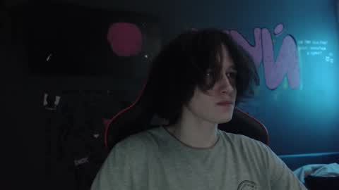 Snapshot of min1pekka chatting on 27, 11, 2025 Max online show from 27, 11, 2025