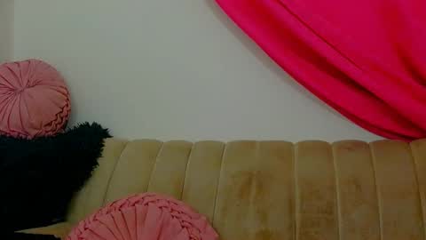 Snapshot of mina_hotty chatting on 24, 4, 2026 mina_hotty online show from 24, 4, 2026
