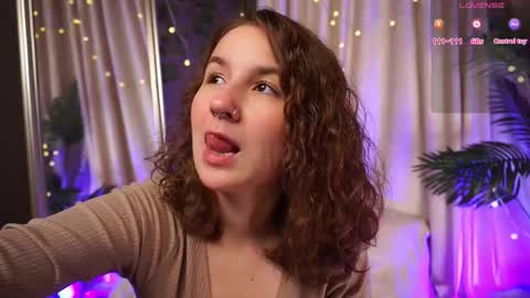 Frances  Next streams Thu Fri Sat 8am -  4pm GMT3 online show from 8, 10, 2025