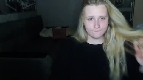 Snapshot of mindiys chatting on 7, 12, 2024 Mindiys online show from 7, 12, 2024