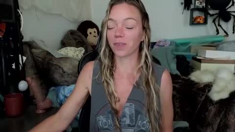 Mindy Mars online show from 20, 10, 2025