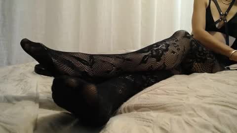 mindyourmanners_ online show from 10, 10, 2025