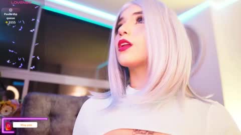 My name is Fer Nice to meet you  give it a thumbs up please its important online show from 18, 9, 2025