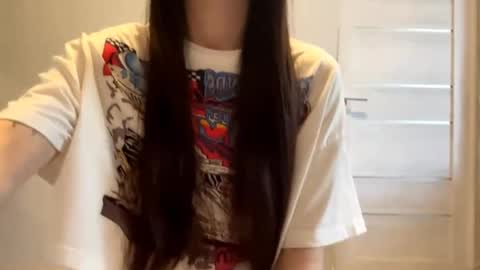 Emilia online show from 22, 9, 2025