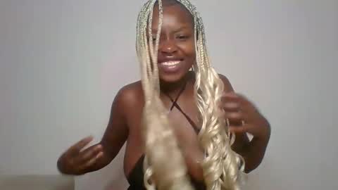 STRAWBERRY online show from 21, 2, 2025