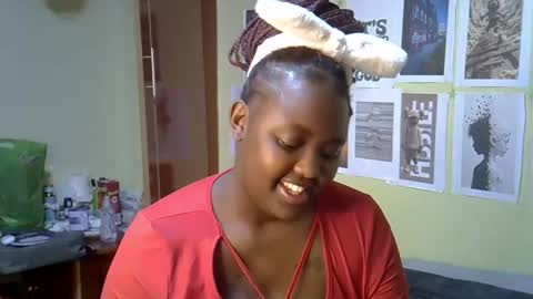 mini_karee online show from 4, 4, 2026