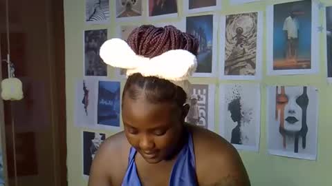 mini_karee online show from 5, 4, 2026