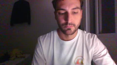 Snapshot of miniarthur chatting on 1, 5, 2026 miniarthur online show from 1, 5, 2026