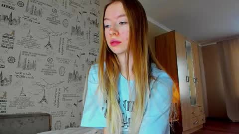 Snapshot of minidiva_ chatting on 10, 1, 2026 Amelia online show from 10, 1, 2026