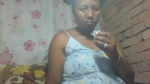 Snapshot of minie4tina chatting on 9, 12, 2024 Minie4Tina online show from 9, 12, 2024