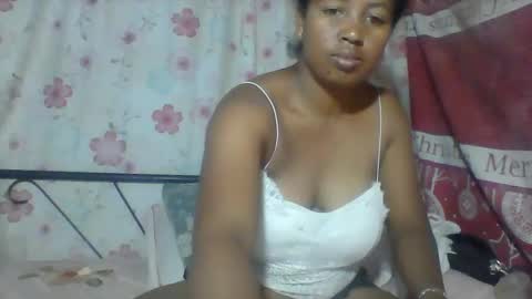 Snapshot of minie4tina chatting on 28, 12, 2024 Minie4Tina online show from 28, 12, 2024