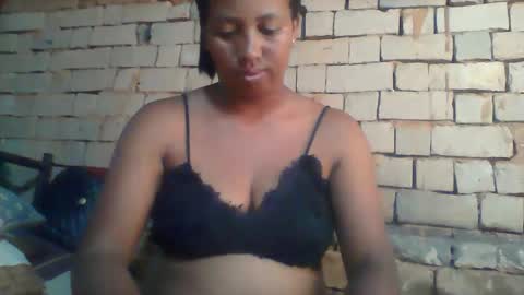 Snapshot of minie4tina chatting on 10, 1, 2025 Minie4Tina online show from 10, 1, 2025