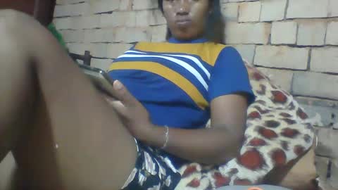 Snapshot of minie4tina chatting on 13, 1, 2025 Minie4Tina online show from 13, 1, 2025