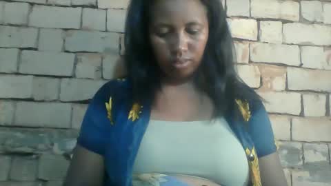 Snapshot of minie4tina chatting on 3, 2, 2025 Minie4Tina online show from 3, 2, 2025