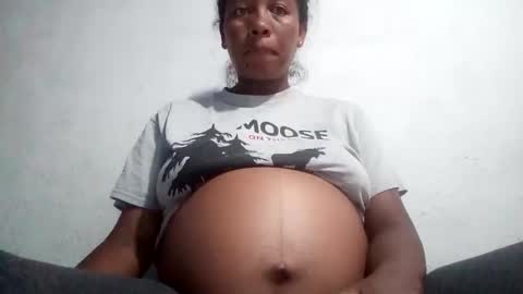 Snapshot of minie4tina chatting on 27, 2, 2026 Minie4Tina online show from 27, 2, 2026