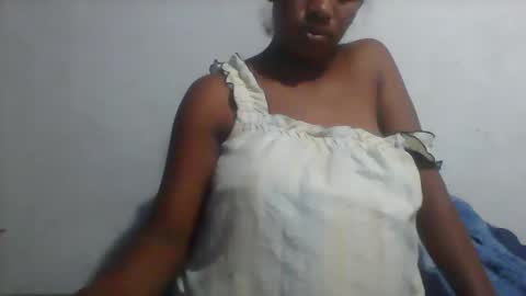 Snapshot of minie4tina chatting on 12, 3, 2026 Minie4Tina online show from 12, 3, 2026