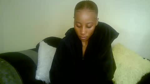 minieme001 online show from 23, 3, 2026