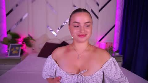 Snapshot of minifox_ chatting on 28, 9, 2025 minifox_ online show from 28, 9, 2025