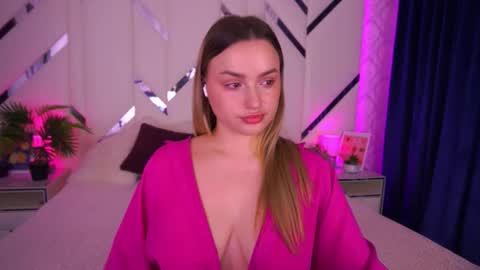 Snapshot of minifox_ chatting on 30, 10, 2025 minifox_ online show from 30, 10, 2025