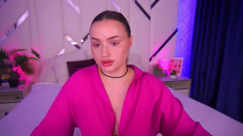 Snapshot of minifox_ chatting on 5, 11, 2025 minifox_ online show from 5, 11, 2025