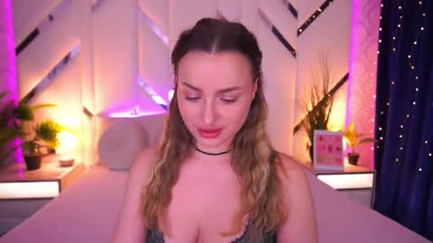 Snapshot of minifox_ chatting on 8, 3, 2026 minifox_ online show from 8, 3, 2026