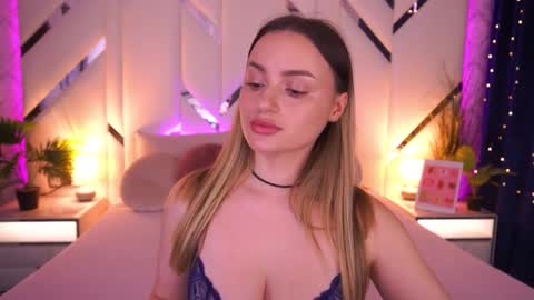 Snapshot of minifox_ chatting on 13, 3, 2026 minifox_ online show from 13, 3, 2026