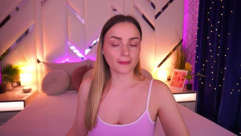 Snapshot of minifox_ chatting on 19, 3, 2026 minifox_ online show from 19, 3, 2026