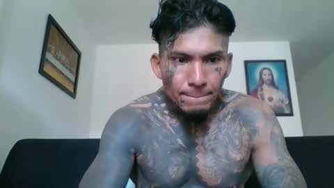 Snapshot of miniimgra chatting on 25, 12, 2024 miniimgra online show from 25, 12, 2024