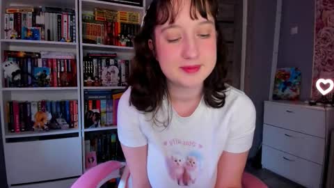 Snapshot of minionkaaa chatting on 11, 11, 2025 Ariana online show from 11, 11, 2025