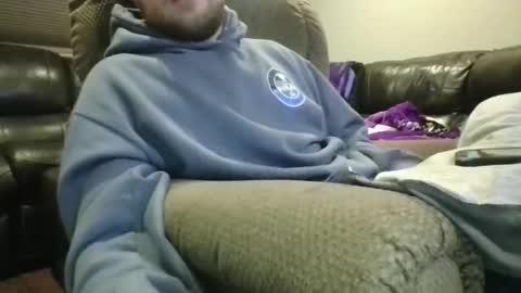 Snapshot of minnesotaguy2525 chatting on 21, 11, 2025 Minnesota Guy online show from 21, 11, 2025