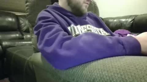 Snapshot of minnesotaguy2525 chatting on 8, 1, 2026 Minnesota Guy online show from 8, 1, 2026