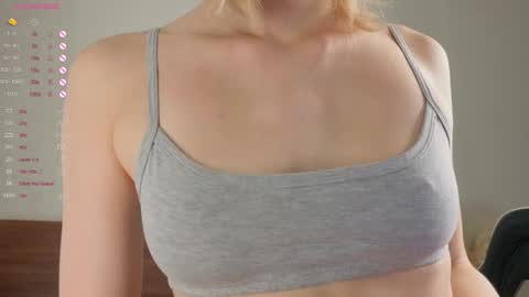 Snapshot of minnietammy chatting on 10, 9, 2025 Mary  is here 3 My favorite patterns 77143222321Try my private online show from 10, 9, 2025
