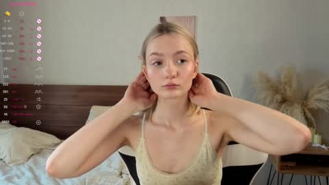 Snapshot of minnietammy chatting on 15, 9, 2025 Mary  is here 3 My favorite patterns 77143222321Try my private online show from 15, 9, 2025