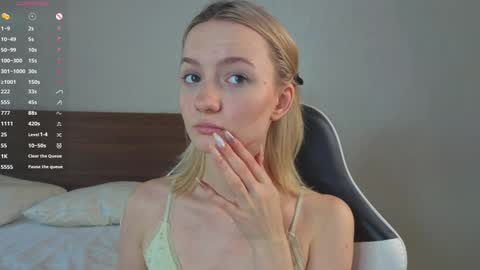 Snapshot of minnietammy chatting on 26, 9, 2025 Mary  is here 3 My favorite patterns 77143222321Try my private online show from 26, 9, 2025