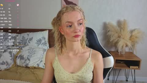 Snapshot of minnietammy chatting on 21, 10, 2025 Mary  is here 3 My favorite patterns 77143222321Try my private online show from 21, 10, 2025
