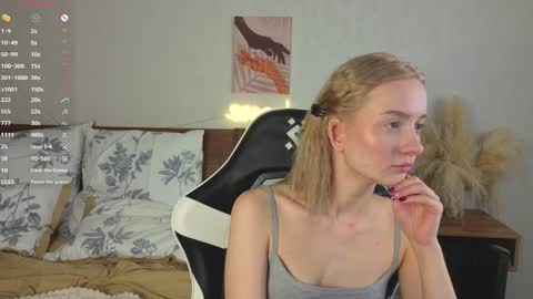 Mary  is here 3 My favorite patterns 77143222321Try my private online show from 25, 10, 2025