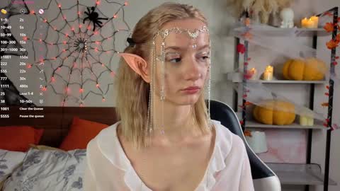 Mary  is here 3 My favorite patterns 77143222321Try my private online show from 31, 10, 2025