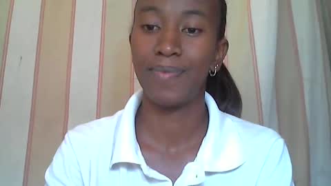 minouch211907 online show from 27, 1, 2025