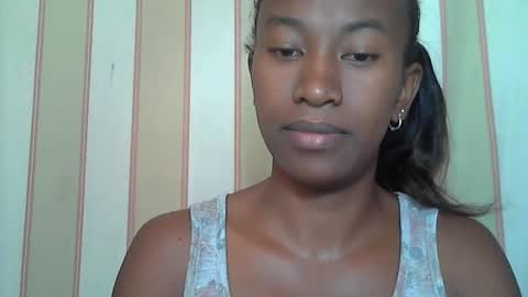 minouch211907 online show from 10, 2, 2025