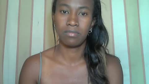 minouch211907 online show from 11, 2, 2025