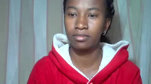 minouch211907 online show from 15, 11, 2025