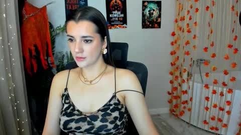 Jessi online show from 12, 10, 2025