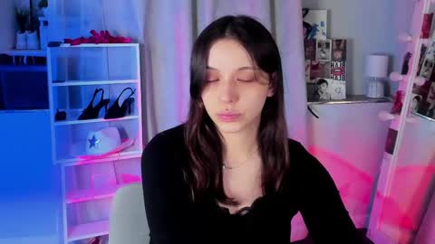 Snapshot of mipsymipson chatting on 20, 4, 2026 NEXT STREAM NOVEMBER 27282930 online show from 20, 4, 2026