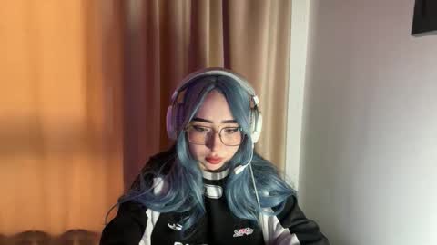 Snapshot of mira_light_ chatting on 22, 9, 2025 mira_light_ online show from 22, 9, 2025
